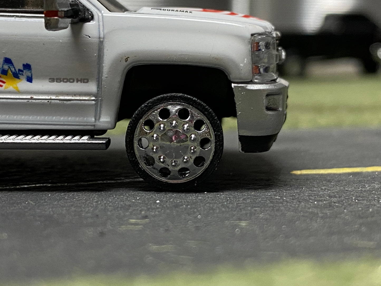 24" V2 Dually Wheels