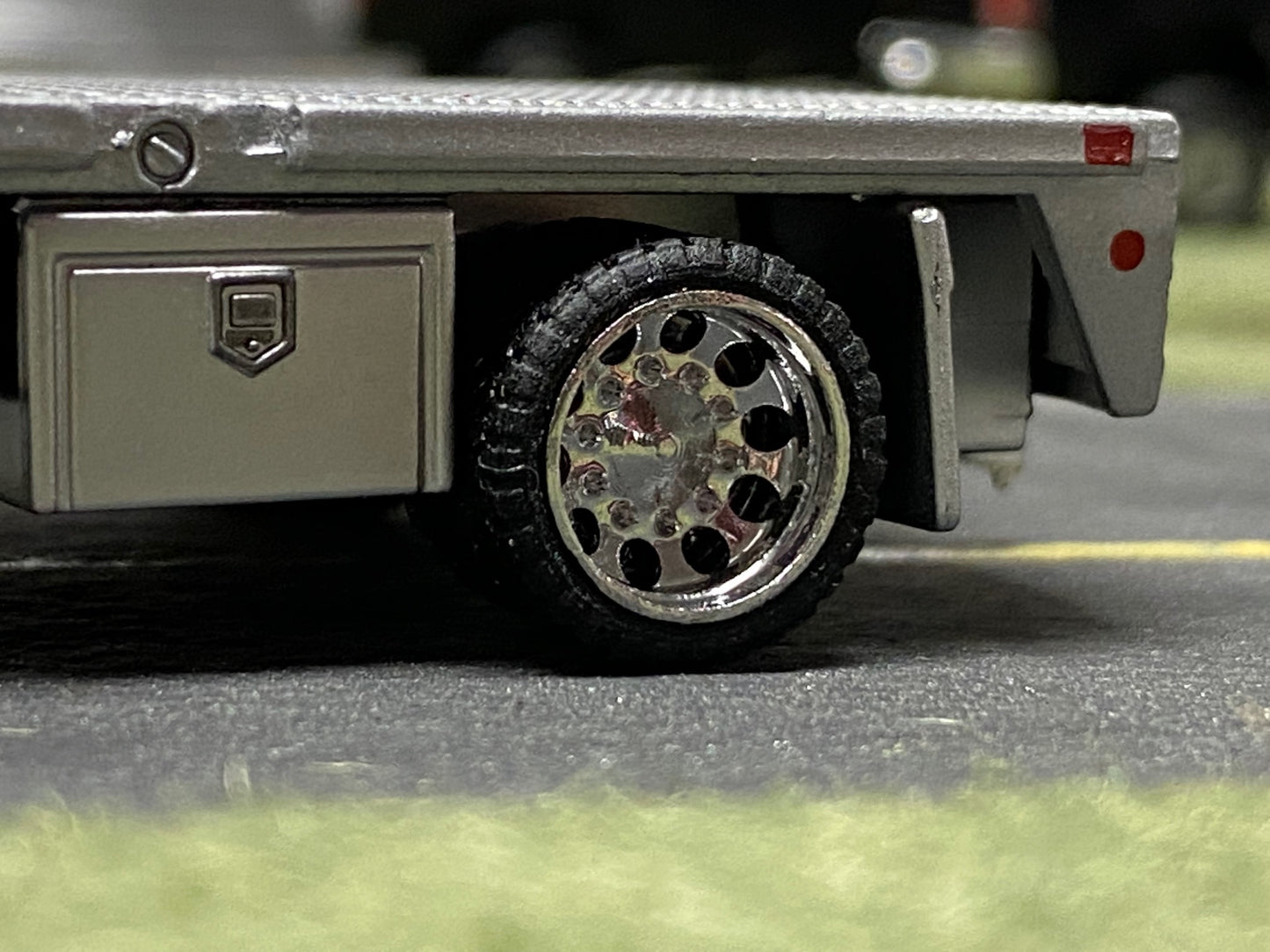 24" V2 Dually Wheels