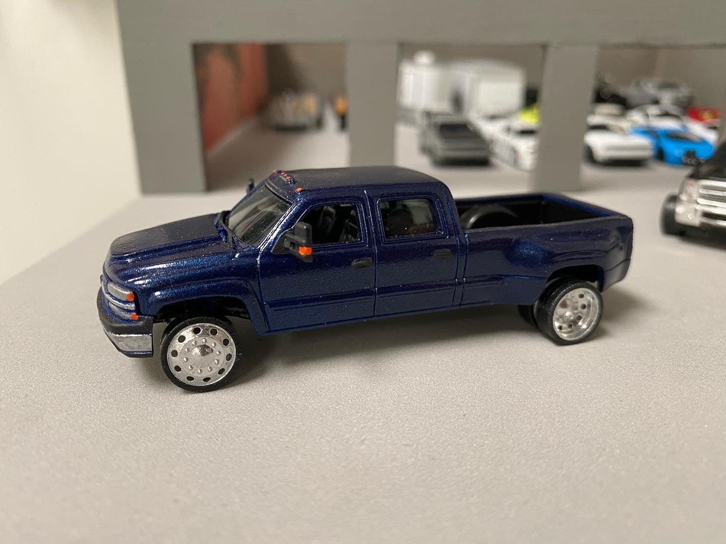 24" Dually Wheels