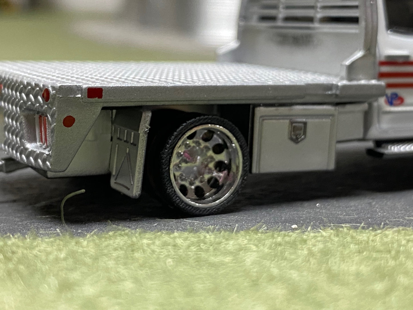 24" V2 Dually Wheels